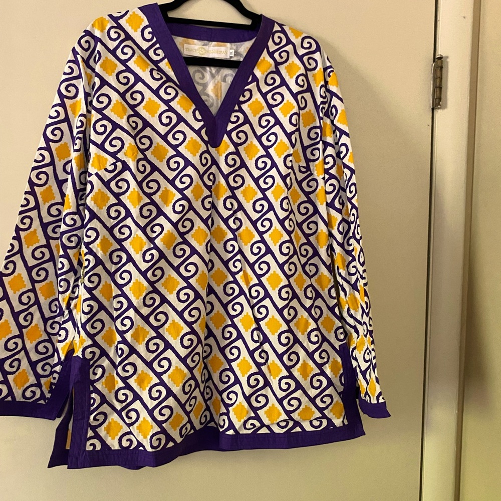 NWT Tracy Negoshian Tunic! Perfect for Game Day and Mardi Gras!